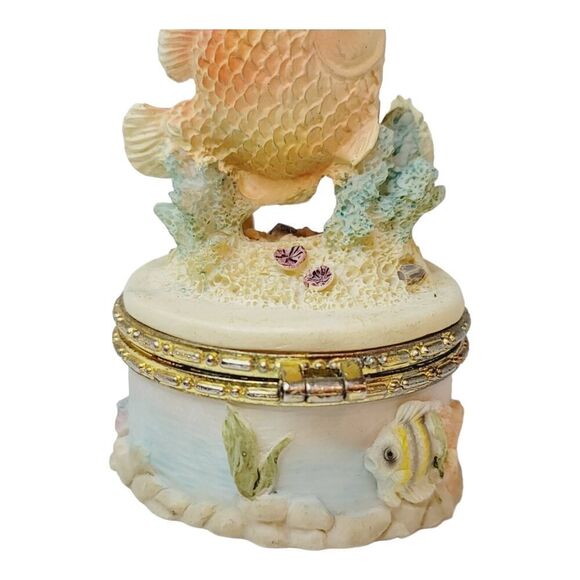 Vintage Small Beach Seashore Nautical Fish Trinket Ring Box 3" tall - Picture 6 of 12